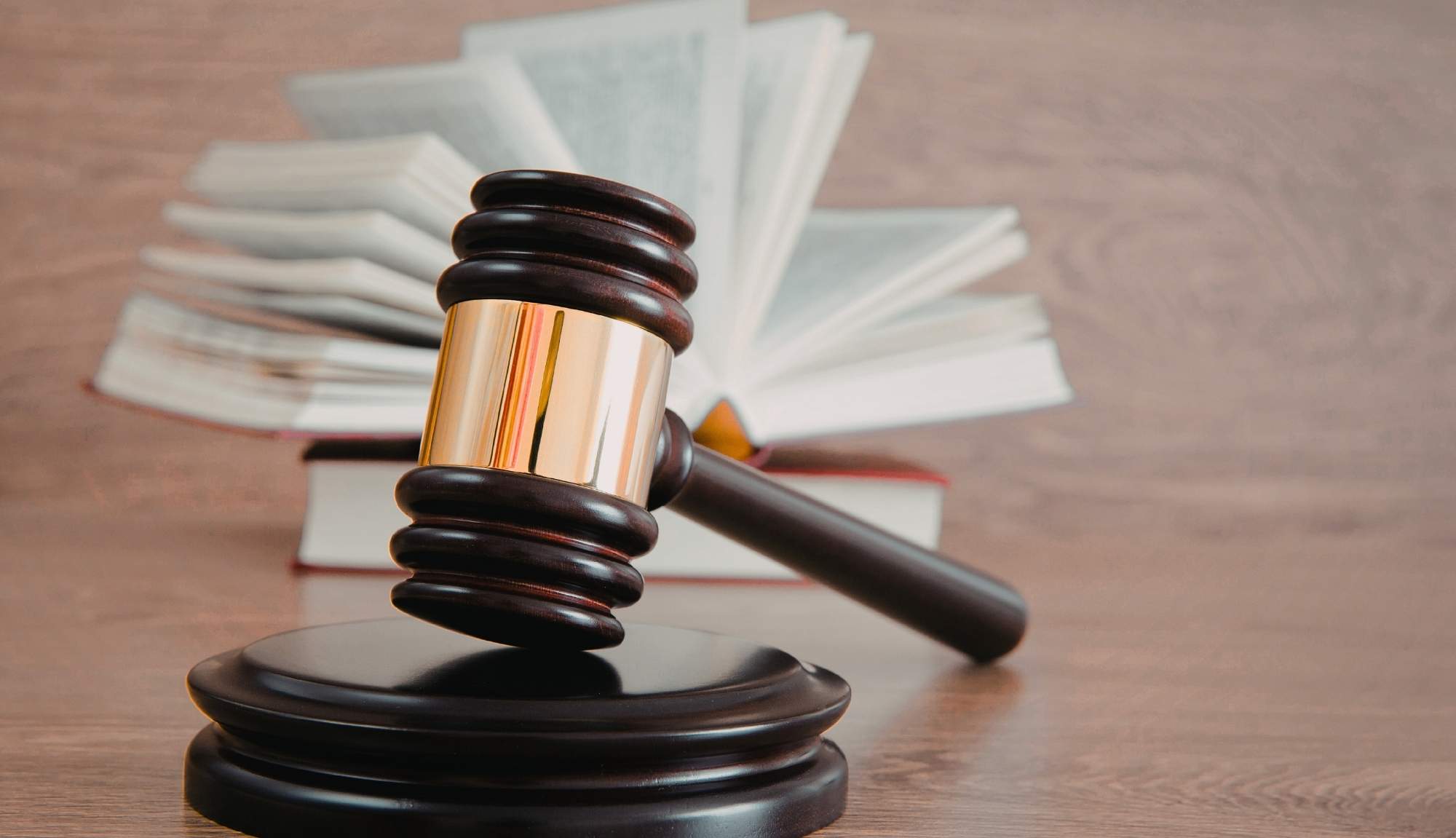 ASMEL CONSORTILE CITA ANAC PER DANNI